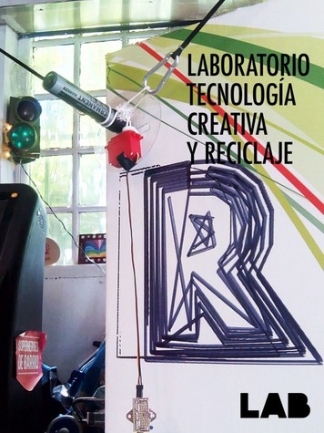 Laboratorio tecnología creativa y reciclaje